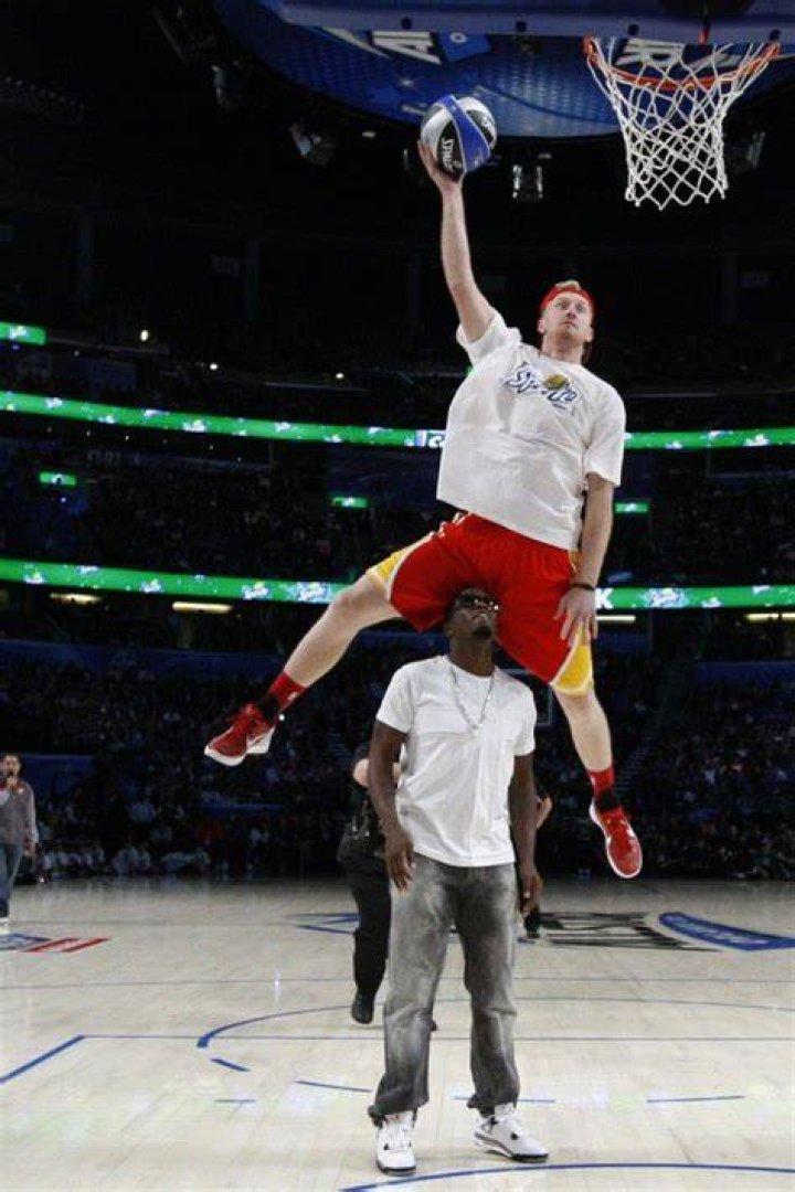Diddy Basketball Dunk: A Slam Dunk in Pop Culture