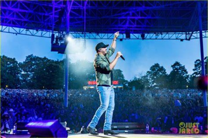 Unveiling the Political Stance: Is Luke Bryan a Trump Supporter?